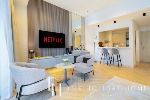 LUX The Silverene Marina View Studio 1, Dubai (photo 2)