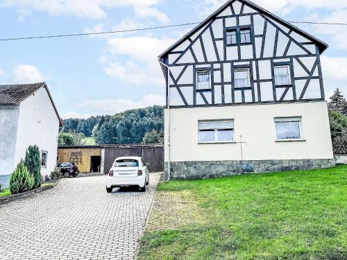 Apartment Kleine Wohnung Renata 2 nahe Nürburgring by Interhome (Apartment Kleine Wohnung Renata 2 nahe Nurburgring by Interhome) in Quiddelbach