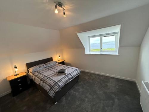 Modern 3 bedroom house, Mossbank in Brae