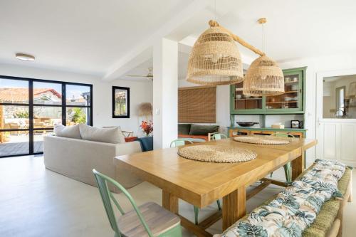 Biarritz Surf Lodge Chambre d'hôtes chambre d'hôte Centre International d'Ilbarritz