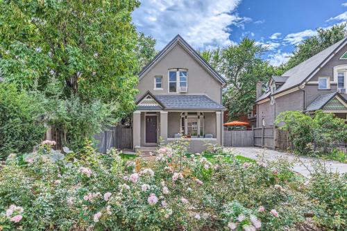 Updated Victorian Home in SoBo in Denver, USA