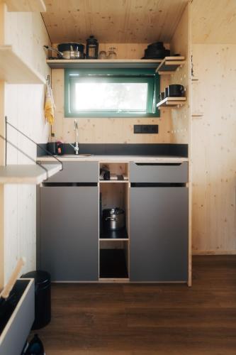 Létesítmények, Tiny Houses & Schwedenhäuser Ahoi Camp Canow (Tiny Houses & Schwedenhauser Ahoi Camp Canow) in Wustrow