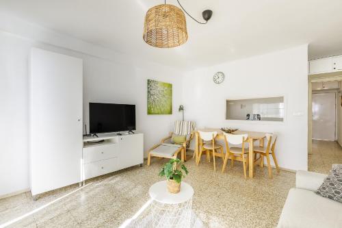 A&N Beachfront Sea View Studio with Terrace - image 4