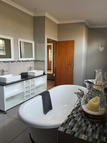 Grey Goose Game Lodge Grey Goose Game Lodge