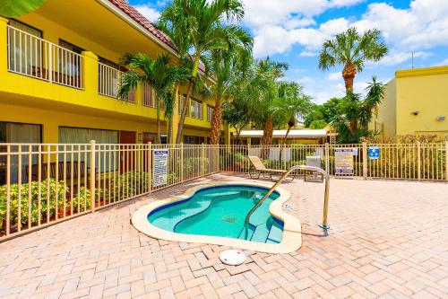Best Western Plus University Inn - image 6