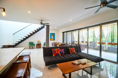 Villa Ewa - Private pool, high-speed internet, modern style, perfect for families and digital nomads, Тулум