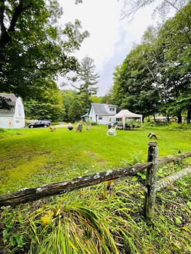 Lakeview Farmhouse with Beach Access