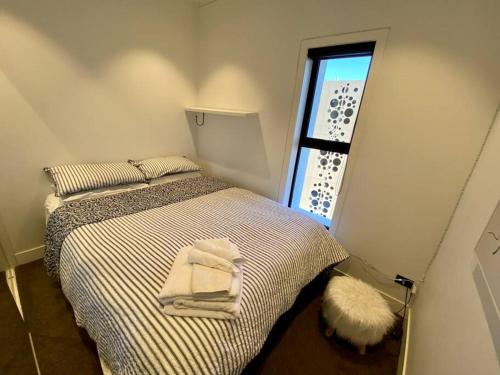 Entertainers penthouse with 5 bedrooms pool & spa