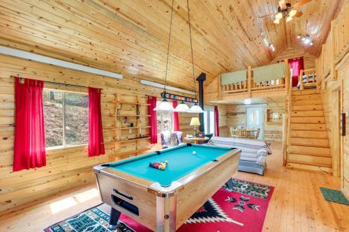 Hike, Unwind and Bring Your Pet Deadwood Cabin!, Deadwood (foto 5)