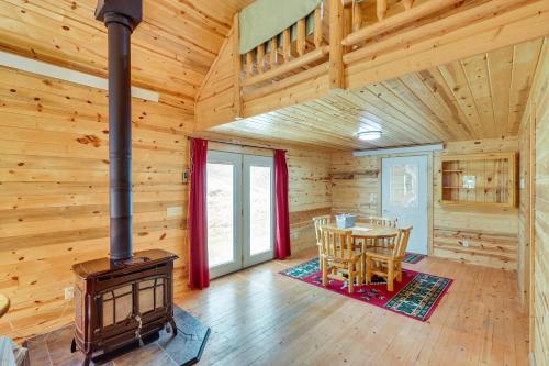 Hike, Unwind and Bring Your Pet Deadwood Cabin!, Deadwood (foto 10)