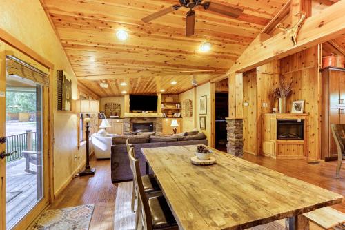Breckenridge Cabin with Pool Access, Close to Skiing in Breckenridge, USA