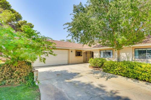 Pet-Friendly Home with Game Room in Las Vegas!, Las Vegas (zdjęcie 3)