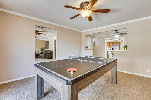 Pet-Friendly Home with Game Room in Las Vegas!, Las Vegas (zdjęcie 9)