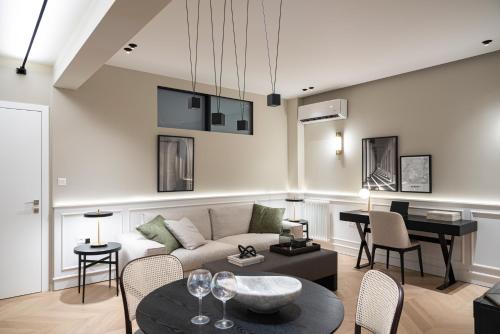 Ariadne luxurious apartment at Kolonaki, Афины