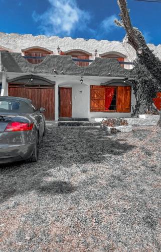 Casa 2 plantas en san bernardo extra grande