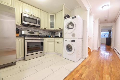 The Utica House in Brooklyn, USA