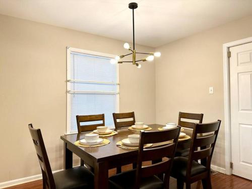 Campis House in Cavaliers Country Club Apartments, USA