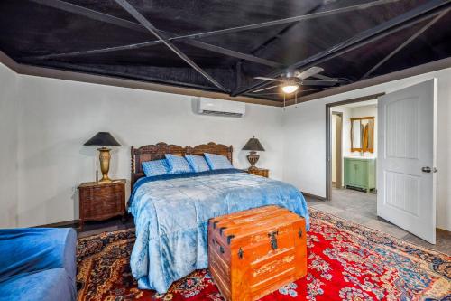 Cedar Point Cabins-Entire Campus in Stephenville, USA