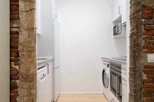Apartment image 8