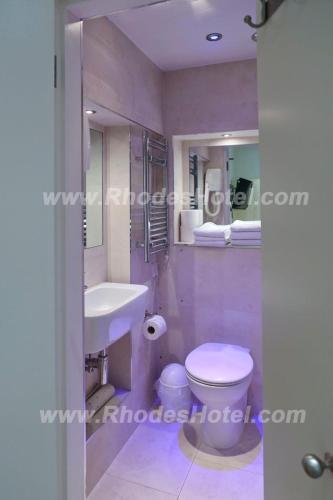 Rhodes Hotel - image 13