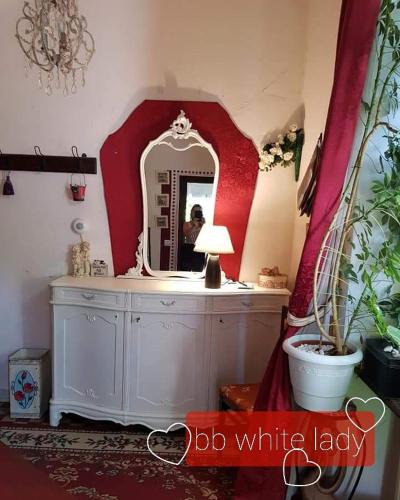 White Lady B&B chambre d'hôte San Giuliano