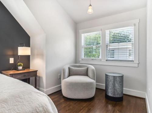 The Nook a Trendy Upscale Getaway in Franklin, USA