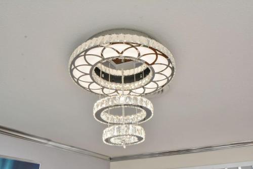 Family Fun Oasis Pool Hot Tub and Play Area Family Fun Oasis Pool Hot Tub and Play Area