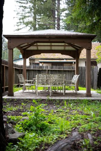 Miranda Gardens Resort Miranda Gardens Resort