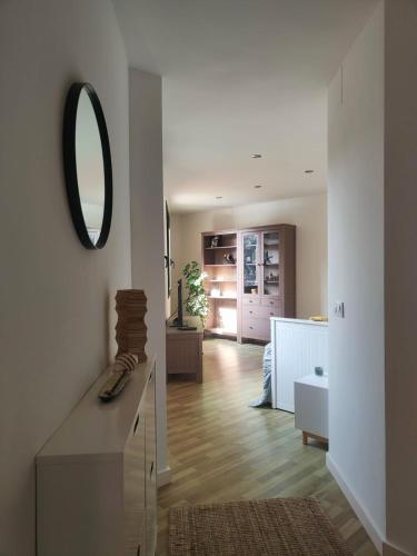 設施, Girona, verde, relax e Infinity Pool in 日耳曼薩巴特