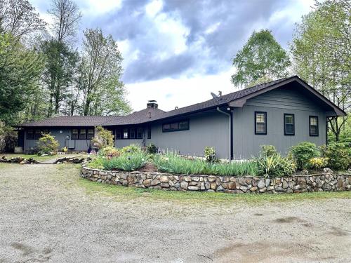 Smokey Vista Lodge in Bryson City, USA