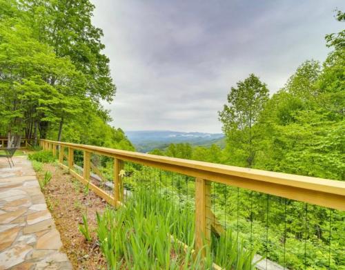 Smokey Vista Lodge in Bryson City, USA