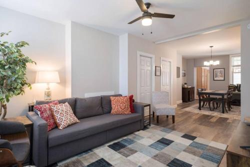 Cozy, Pet-Friendly Home in Pittsburghs South Side in Pittsburgh, USA