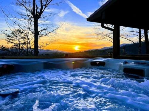 Sunset Vista in Bryson City, USA