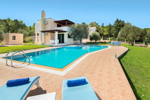 Seven Springs Villas Seven Springs Villas is perfectly located for both business and leisure guests in Rhodes. The property features a wide range of facilities to make your stay a pleasant experience. BBQ facilities, smok