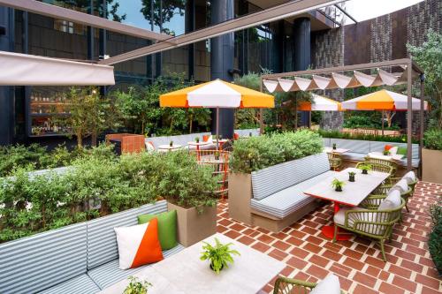 크라운 플라자 창이 공항 바이 IHG - 레스토랑
