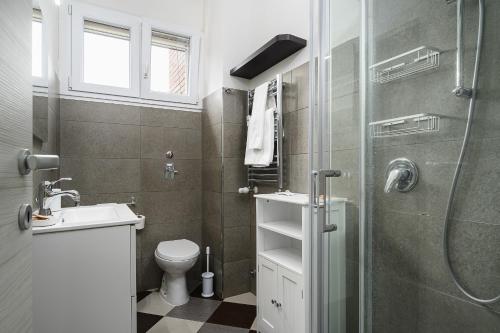 Fürdőszoba, Classbnb - Cozy apartment 15 minutes from Milan in Cinisello Balsamo