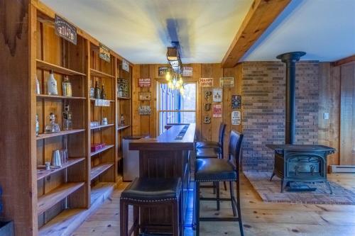 Deer Creek Lodge Deer Creek Lodge