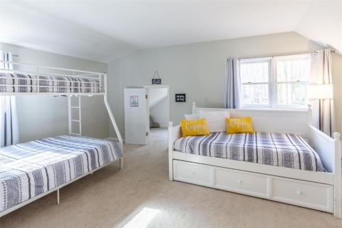 Deer Creek Lodge Deer Creek Lodge