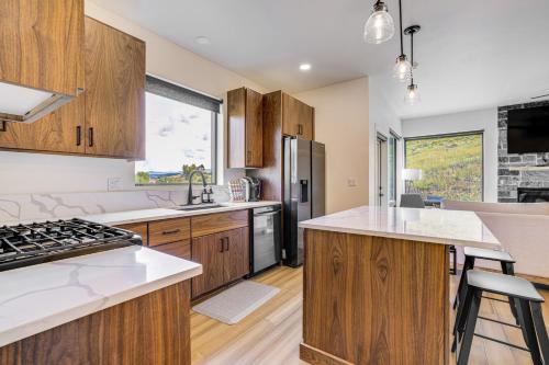 Mountain-View Slopeside Chalet in Granby Ranch! in Granby, USA