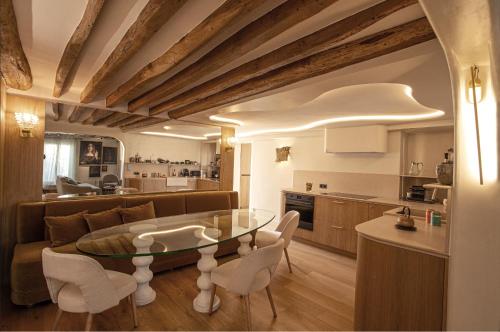 Luxueux Appartement, avec terrasse vue Champs-Élysées, Paris (photo 5)