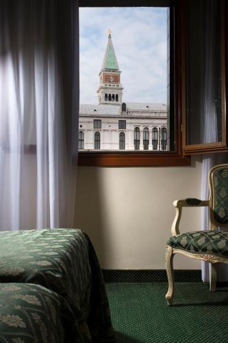 Hotel Commercio & Pellegrino - image 10