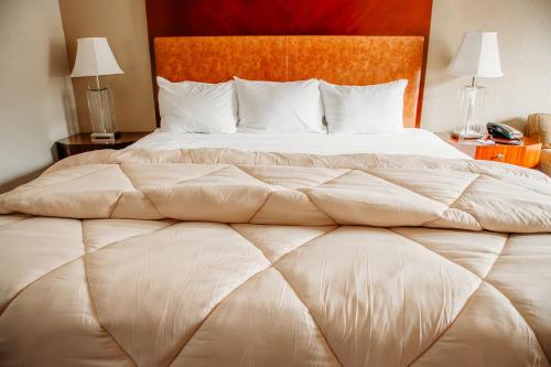 Country Garden & Suites in Benton, USA
