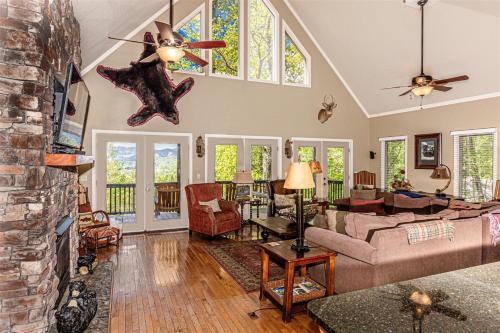 Bruins Den in Bryson City, USA