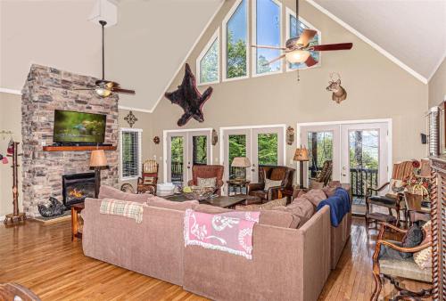 Bruins Den in Bryson City, USA
