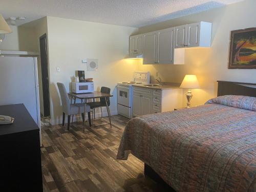 Single Room with Bathroom