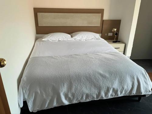 Aparta Suites Torre de Prado 501 Apartamento para 7 Personas, Medellín (Foto 4)