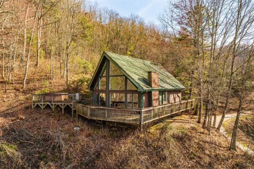 Black Forest Cottage near Cherokee Bear Zoo