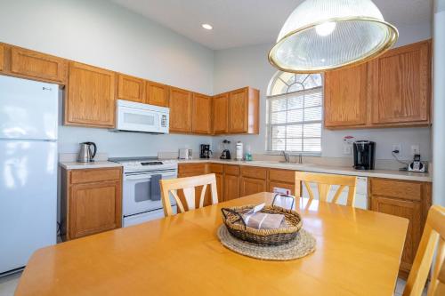 Cozy vacation home near to Disney 2619 in Kissimmee, USA