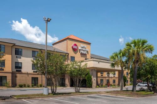 Best Western Plus Daphne - image 13