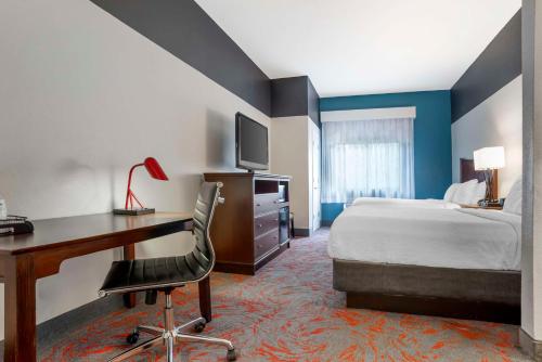 Best Western Plus Daphne - image 12